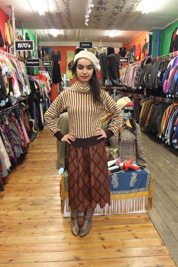 Sweater skirt 2025 outfit 80s