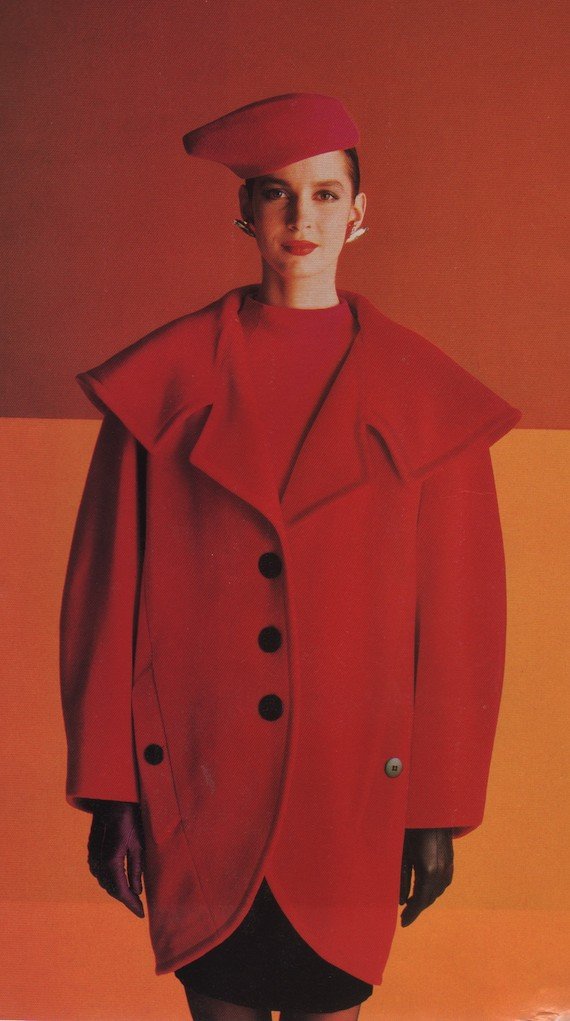 Key 1980s colours - scarlet, fuschia, tangerine, yellow and black. Key 1980s colours - scarlet, fuschia, tangerine, yellow and black.
