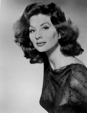 Suzy Parker 1963