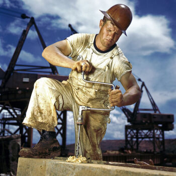 Vintage mens workwear - Colour photograph of carpenter at work on Douglas Dam, Tennessee, 1942